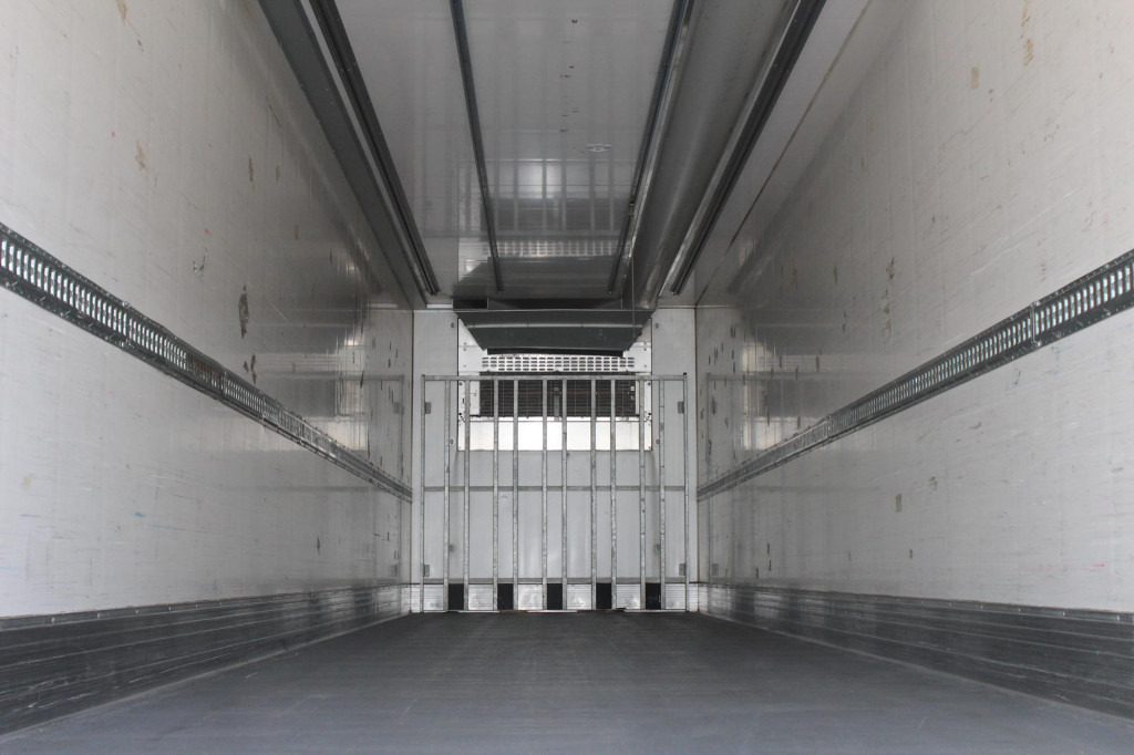 Chereau CV1950Mt 2,65h Strom Bi-Multi-Temp. LBW FRC SAF - Refrigeraattori puoliperävaunu: kuva Chereau CV1950Mt 2,65h Strom Bi-Multi-Temp. LBW FRC SAF - Refrigeraattori puoliperävaunu Chereau CV1950Mt 2,65h Strom Bi-Multi-Temp. LBW FRC SAF - Refrigeraattori puoliperävaunu: kuva Chereau CV1950Mt 2,65h Strom Bi-Multi-Temp. LBW FRC SAF - Refrigeraattori puoliperävaunu
