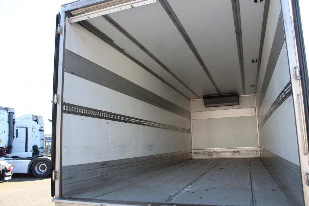 Daf LF 45.250 Thermo KingT-800R Türen+LBW Strom - Refrigeraattori kuorma-auto: kuva Daf LF 45.250 Thermo KingT-800R Türen+LBW Strom - Refrigeraattori kuorma-auto Daf LF 45.250 Thermo KingT-800R Türen+LBW Strom - Refrigeraattori kuorma-auto: kuva Daf LF 45.250 Thermo KingT-800R Türen+LBW Strom - Refrigeraattori kuorma-auto