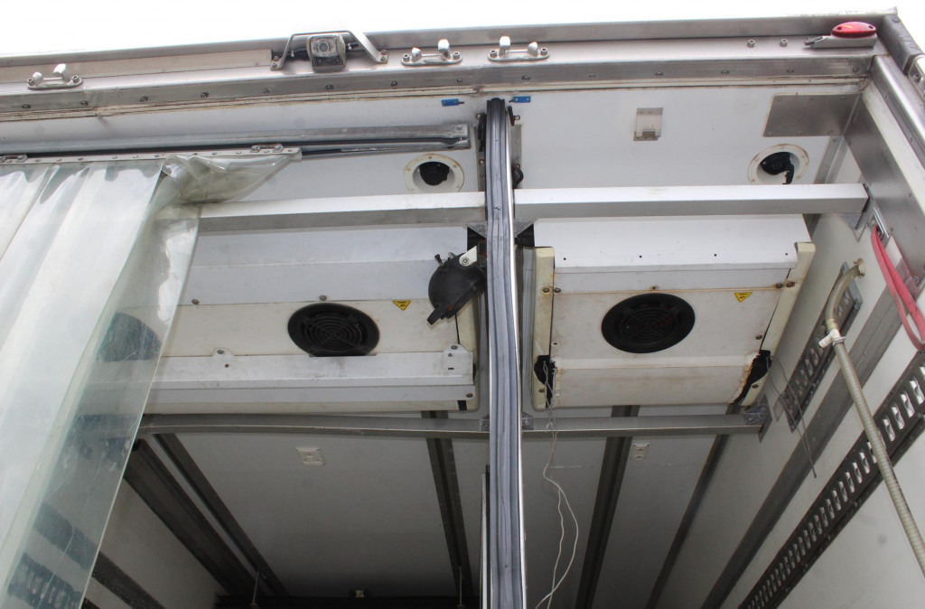 Iveco Eurocargo 140E25 CS1150-12Mt Bi-Temp Strom LBW - Refrigeraattori kuorma-auto: kuva Iveco Eurocargo 140E25 CS1150-12Mt Bi-Temp Strom LBW - Refrigeraattori kuorma-auto Iveco Eurocargo 140E25 CS1150-12Mt Bi-Temp Strom LBW - Refrigeraattori kuorma-auto: kuva Iveco Eurocargo 140E25 CS1150-12Mt Bi-Temp Strom LBW - Refrigeraattori kuorma-auto