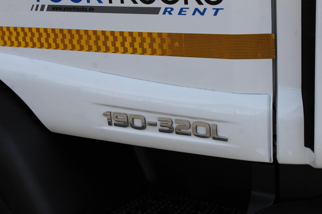 Iveco Eurocargo ML190-320L E6 CS 1150 LBW Schlafkabine - Refrigeraattori kuorma-auto: kuva Iveco Eurocargo ML190-320L E6 CS 1150 LBW Schlafkabine - Refrigeraattori kuorma-auto Iveco Eurocargo ML190-320L E6 CS 1150 LBW Schlafkabine - Refrigeraattori kuorma-auto: kuva Iveco Eurocargo ML190-320L E6 CS 1150 LBW Schlafkabine - Refrigeraattori kuorma-auto