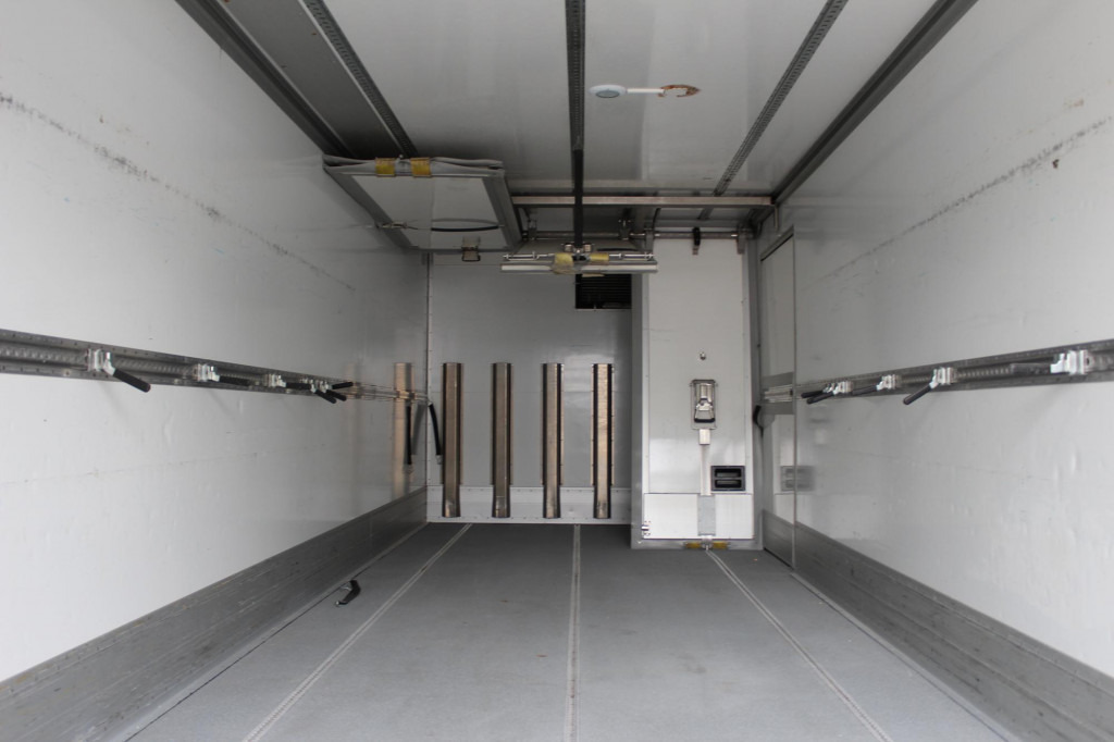 MAN TGM 15.290 E6 Frigoblock Bi-Temp Tür+LBW - Refrigeraattori kuorma-auto: kuva MAN TGM 15.290 E6 Frigoblock Bi-Temp Tür+LBW - Refrigeraattori kuorma-auto MAN TGM 15.290 E6 Frigoblock Bi-Temp Tür+LBW - Refrigeraattori kuorma-auto: kuva MAN TGM 15.290 E6 Frigoblock Bi-Temp Tür+LBW - Refrigeraattori kuorma-auto