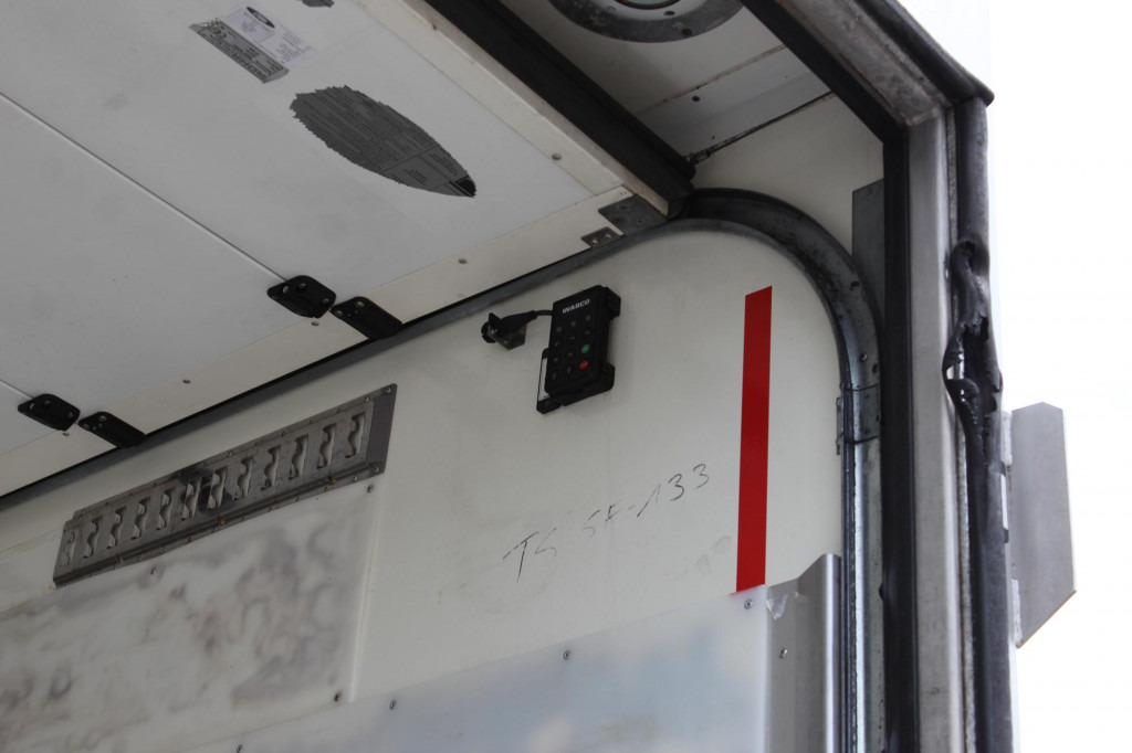 MAN TGS 26.360 CS 1250 E5 Strom Rolltor+LBW - Refrigeraattori kuorma-auto: kuva MAN TGS 26.360 CS 1250 E5 Strom Rolltor+LBW - Refrigeraattori kuorma-auto MAN TGS 26.360 CS 1250 E5 Strom Rolltor+LBW - Refrigeraattori kuorma-auto: kuva MAN TGS 26.360 CS 1250 E5 Strom Rolltor+LBW - Refrigeraattori kuorma-auto