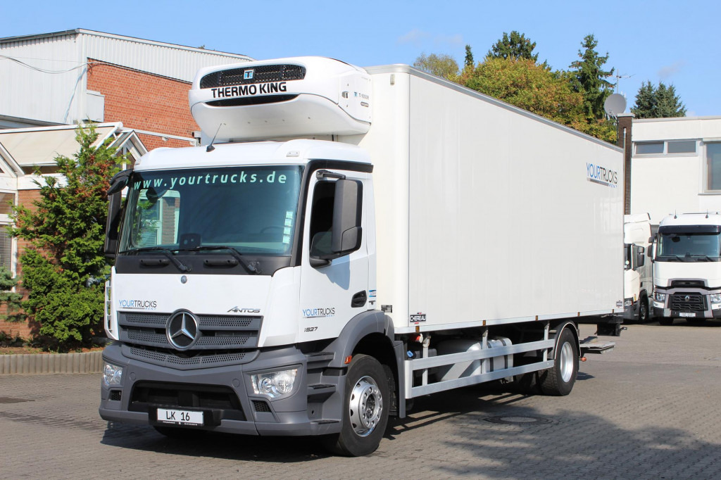 Mercedes-Benz Antos 1827 E6 TK T-1000R Multi Bi-Temp LBW - Refrigeraattori kuorma-auto: kuva Mercedes-Benz Antos 1827 E6 TK T-1000R Multi Bi-Temp LBW - Refrigeraattori kuorma-auto Mercedes-Benz Antos 1827 E6 TK T-1000R Multi Bi-Temp LBW - Refrigeraattori kuorma-auto: kuva Mercedes-Benz Antos 1827 E6 TK T-1000R Multi Bi-Temp LBW - Refrigeraattori kuorma-auto