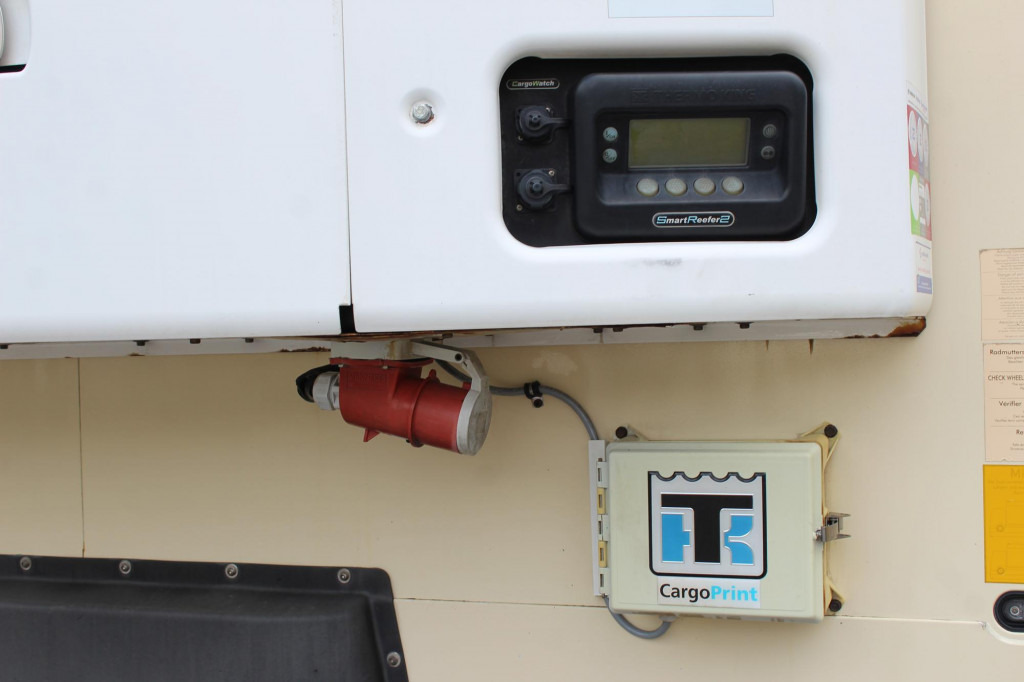 SCHMITZ TK SLX 100 Strom Aluboden FRC - Refrigeraattori perävaunu: kuva SCHMITZ TK SLX 100 Strom Aluboden FRC - Refrigeraattori perävaunu SCHMITZ TK SLX 100 Strom Aluboden FRC - Refrigeraattori perävaunu: kuva SCHMITZ TK SLX 100 Strom Aluboden FRC - Refrigeraattori perävaunu