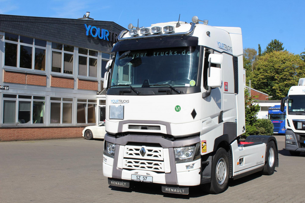 Renault T 520 E6 High Sleeper Retarder 2Tank Standklima - Vetopöytäauto: kuva Renault T 520 E6 High Sleeper Retarder 2Tank Standklima - Vetopöytäauto Renault T 520 E6 High Sleeper Retarder 2Tank Standklima - Vetopöytäauto: kuva Renault T 520 E6 High Sleeper Retarder 2Tank Standklima - Vetopöytäauto
