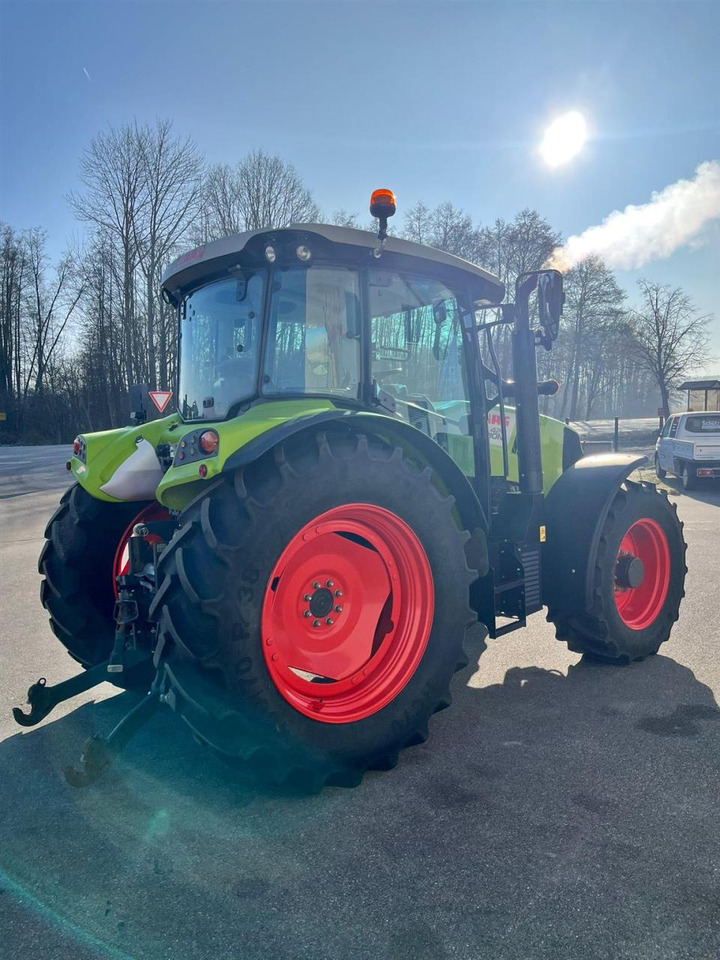 CLAAS Arion 420 Cis, Frontzapfwelle und Frontkraftheber - Traktori: kuva CLAAS Arion 420 Cis, Frontzapfwelle und Frontkraftheber - Traktori CLAAS Arion 420 Cis, Frontzapfwelle und Frontkraftheber - Traktori: kuva CLAAS Arion 420 Cis, Frontzapfwelle und Frontkraftheber - Traktori