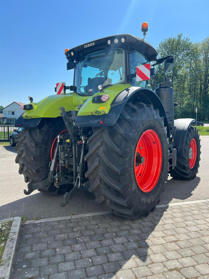 CLAAS Axion 940 inkl. GPS S10 RTK, 2525 Bh, 385 PS - Traktori: kuva CLAAS Axion 940 inkl. GPS S10 RTK, 2525 Bh, 385 PS - Traktori CLAAS Axion 940 inkl. GPS S10 RTK, 2525 Bh, 385 PS - Traktori: kuva CLAAS Axion 940 inkl. GPS S10 RTK, 2525 Bh, 385 PS - Traktori