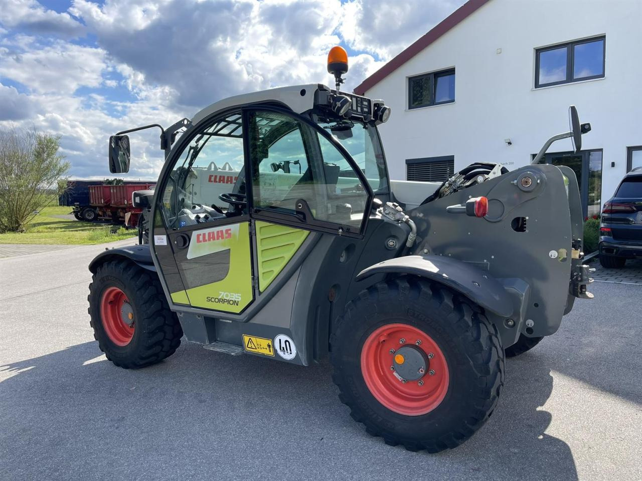 CLAAS Scorpion 7035 Claas Teleskoplader, 40 kmh - Kurottaja: kuva CLAAS Scorpion 7035 Claas Teleskoplader, 40 kmh - Kurottaja CLAAS Scorpion 7035 Claas Teleskoplader, 40 kmh - Kurottaja: kuva CLAAS Scorpion 7035 Claas Teleskoplader, 40 kmh - Kurottaja