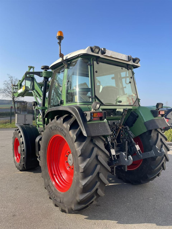 Fendt 309 Ci mit Frontlader, FKH, DL, Klima, 8250Bh - Traktori: kuva Fendt 309 Ci mit Frontlader, FKH, DL, Klima, 8250Bh - Traktori Fendt 309 Ci mit Frontlader, FKH, DL, Klima, 8250Bh - Traktori: kuva Fendt 309 Ci mit Frontlader, FKH, DL, Klima, 8250Bh - Traktori