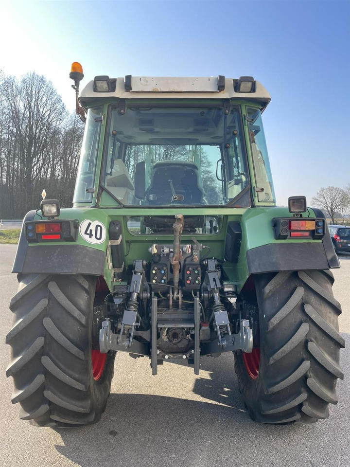 Fendt 309 Ci mit Frontlader, FKH, DL, Klima, 8250Bh - Traktori: kuva Fendt 309 Ci mit Frontlader, FKH, DL, Klima, 8250Bh - Traktori Fendt 309 Ci mit Frontlader, FKH, DL, Klima, 8250Bh - Traktori: kuva Fendt 309 Ci mit Frontlader, FKH, DL, Klima, 8250Bh - Traktori