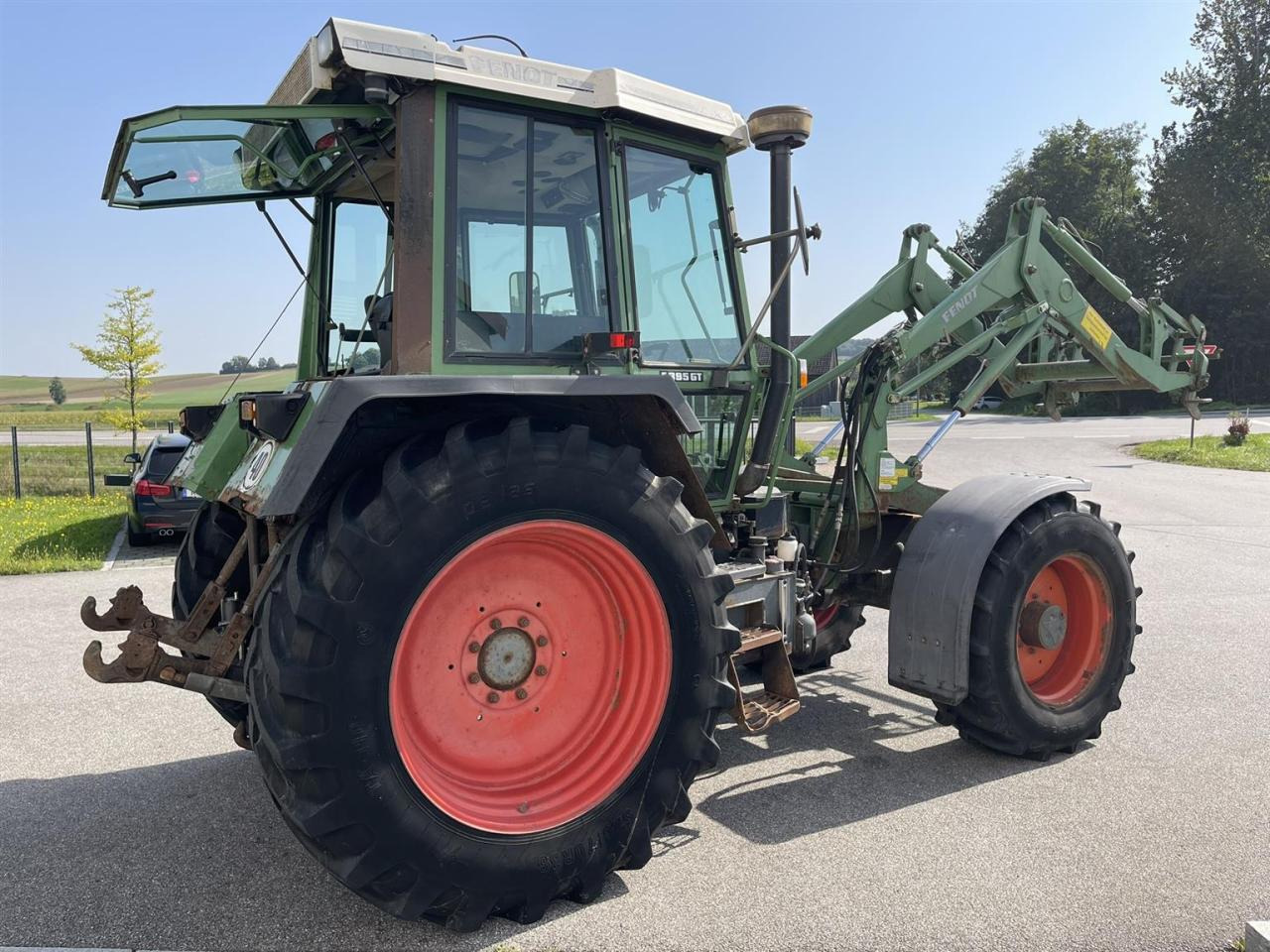Fendt Geräteträger 395, GTA, Baujahr 1998 - Traktori: kuva Fendt Geräteträger 395, GTA, Baujahr 1998 - Traktori Fendt Geräteträger 395, GTA, Baujahr 1998 - Traktori: kuva Fendt Geräteträger 395, GTA, Baujahr 1998 - Traktori