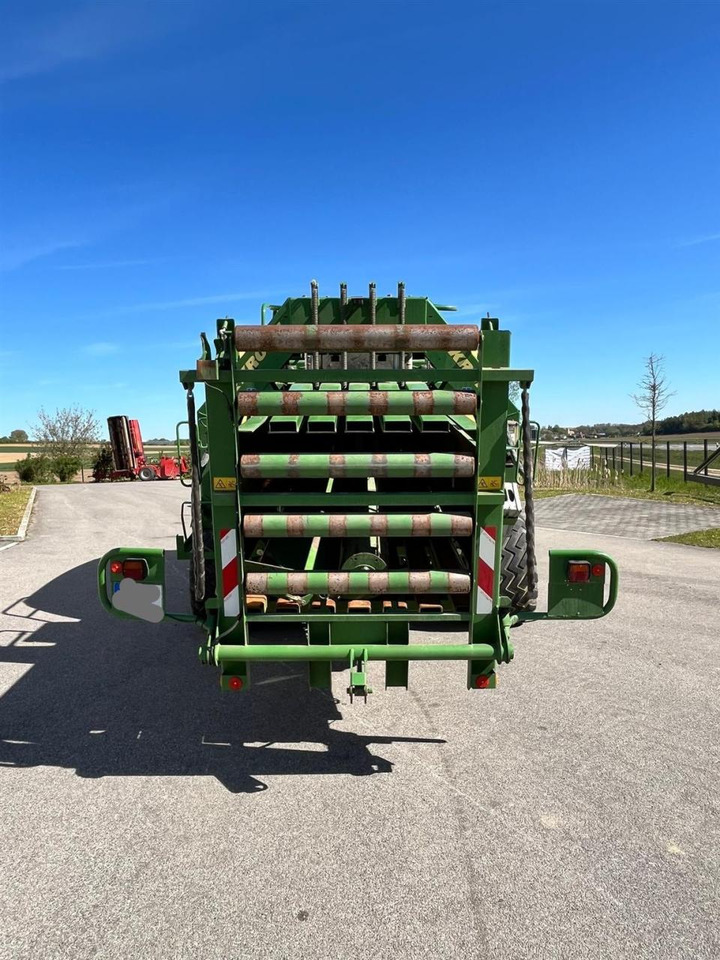 Krone Big Pack 1290 HDP XC - Kanttipaalain: kuva Krone Big Pack 1290 HDP XC - Kanttipaalain Krone Big Pack 1290 HDP XC - Kanttipaalain: kuva Krone Big Pack 1290 HDP XC - Kanttipaalain