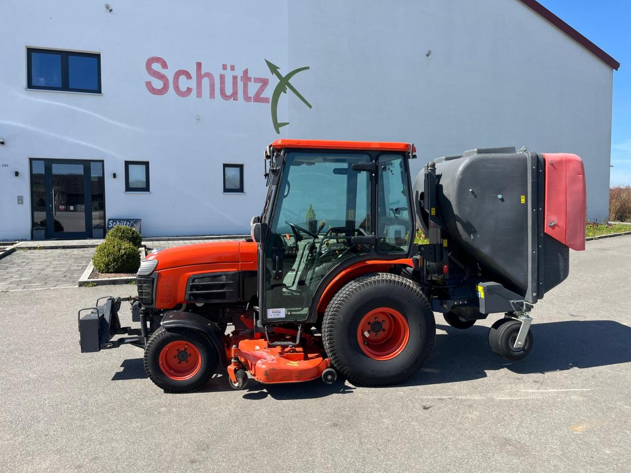 Kubota B3030 Rasenmäher inkl. Grüngutbehälter - Ruohonleikkuri: kuva Kubota B3030 Rasenmäher inkl. Grüngutbehälter - Ruohonleikkuri Kubota B3030 Rasenmäher inkl. Grüngutbehälter - Ruohonleikkuri: kuva Kubota B3030 Rasenmäher inkl. Grüngutbehälter - Ruohonleikkuri