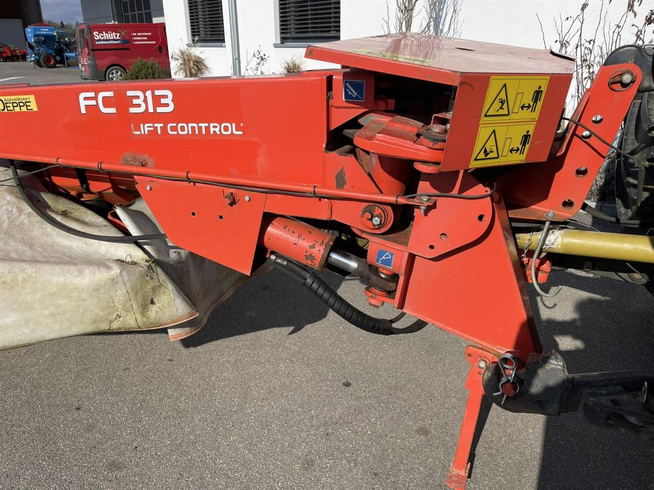 Kuhn Kuhn Mähwerk FC 313, Lift Control Aufbereiter - Niittokone: kuva Kuhn Kuhn Mähwerk FC 313, Lift Control Aufbereiter - Niittokone Kuhn Kuhn Mähwerk FC 313, Lift Control Aufbereiter - Niittokone: kuva Kuhn Kuhn Mähwerk FC 313, Lift Control Aufbereiter - Niittokone