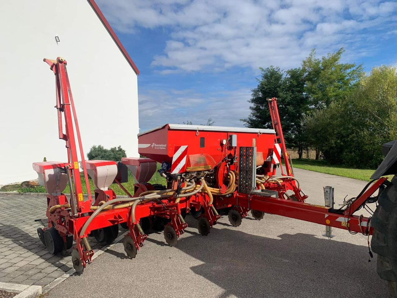 Kverneland Optima HD - Tarkkuuskylvökone: kuva Kverneland Optima HD - Tarkkuuskylvökone Kverneland Optima HD - Tarkkuuskylvökone: kuva Kverneland Optima HD - Tarkkuuskylvökone