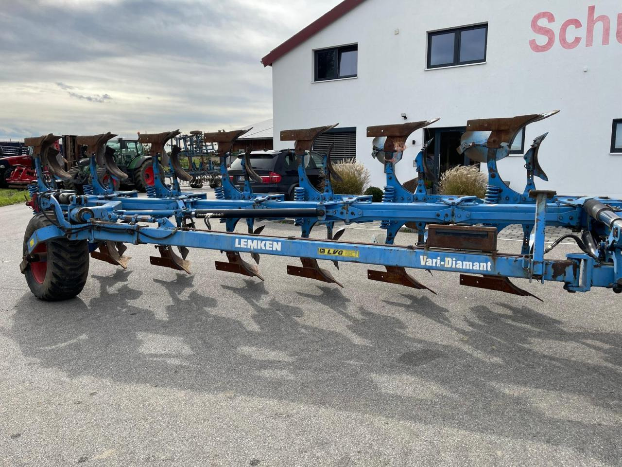 Lemken Vari Diamant 9X 6/7L100, 7-Schar Lemken Pflug mit Packerarm - Aura: kuva Lemken Vari Diamant 9X 6/7L100, 7-Schar Lemken Pflug mit Packerarm - Aura Lemken Vari Diamant 9X 6/7L100, 7-Schar Lemken Pflug mit Packerarm - Aura: kuva Lemken Vari Diamant 9X 6/7L100, 7-Schar Lemken Pflug mit Packerarm - Aura