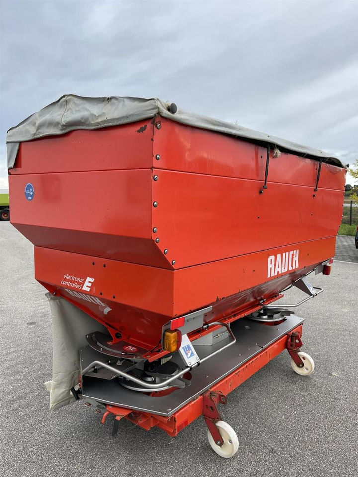 Rauch Axera H EMC 1102 Quantron P / Terminal - Lannoitteenlevitin: kuva Rauch Axera H EMC 1102 Quantron P / Terminal - Lannoitteenlevitin Rauch Axera H EMC 1102 Quantron P / Terminal - Lannoitteenlevitin: kuva Rauch Axera H EMC 1102 Quantron P / Terminal - Lannoitteenlevitin
