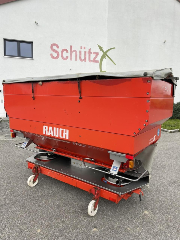 Rauch Axera H EMC 1102 Quantron P / Terminal - Lannoitteenlevitin: kuva Rauch Axera H EMC 1102 Quantron P / Terminal - Lannoitteenlevitin Rauch Axera H EMC 1102 Quantron P / Terminal - Lannoitteenlevitin: kuva Rauch Axera H EMC 1102 Quantron P / Terminal - Lannoitteenlevitin