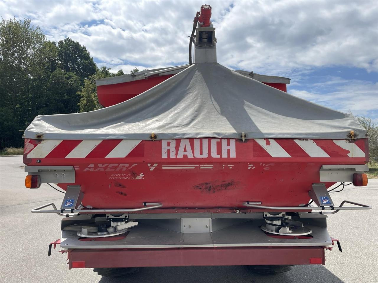 Rauch TWS 5000 Düngerwagen mit Lenkung und Streuer Axera H-EMC - Lannoitteenlevitin: kuva Rauch TWS 5000 Düngerwagen mit Lenkung und Streuer Axera H-EMC - Lannoitteenlevitin Rauch TWS 5000 Düngerwagen mit Lenkung und Streuer Axera H-EMC - Lannoitteenlevitin: kuva Rauch TWS 5000 Düngerwagen mit Lenkung und Streuer Axera H-EMC - Lannoitteenlevitin