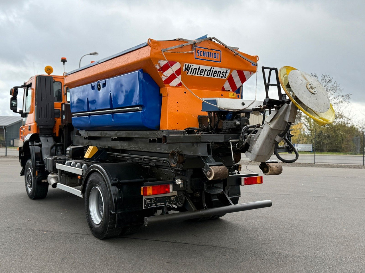 Iveco Trakker 330 EEV Winterdienst Abroll - Koukkulava kuorma-auto: kuva Iveco Trakker 330 EEV Winterdienst Abroll - Koukkulava kuorma-auto Iveco Trakker 330 EEV Winterdienst Abroll - Koukkulava kuorma-auto: kuva Iveco Trakker 330 EEV Winterdienst Abroll - Koukkulava kuorma-auto