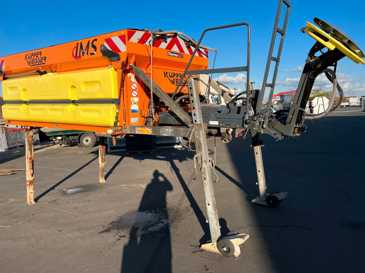Küpper Weisser IMSSN E 35050HFH Küpper Weisser IMSSN E 35050HFH - Hiekoitin - Kunnallis-/ Erikoisajoneuvot: kuva Küpper Weisser IMSSN E 35050HFH Küpper Weisser IMSSN E 35050HFH - Hiekoitin - Kunnallis-/ Erikoisajoneuvot Küpper Weisser IMSSN E 35050HFH Küpper Weisser IMSSN E 35050HFH - Hiekoitin - Kunnallis-/ Erikoisajoneuvot: kuva Küpper Weisser IMSSN E 35050HFH Küpper Weisser IMSSN E 35050HFH - Hiekoitin - Kunnallis-/ Erikoisajoneuvot