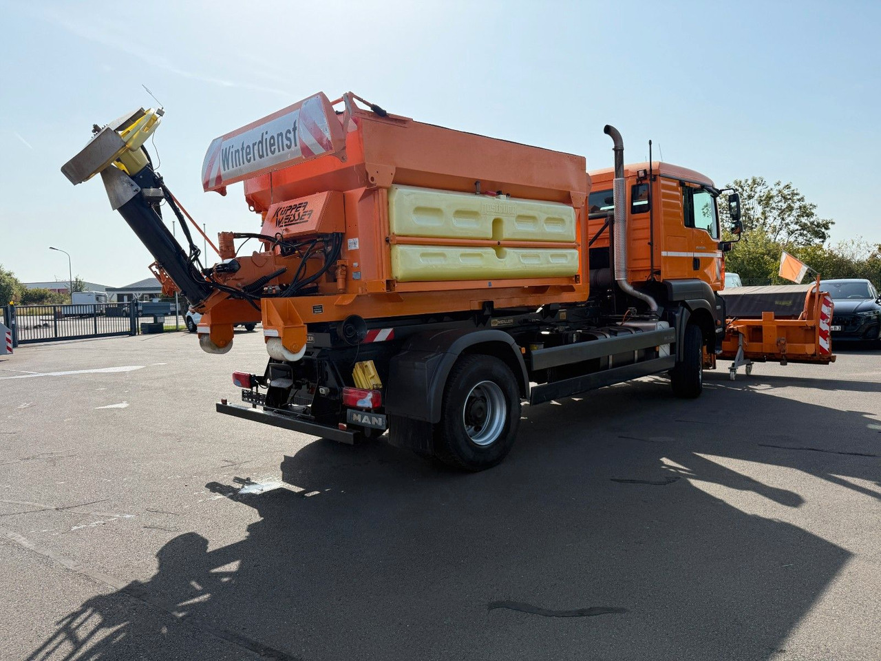 Leasing  MAN TGA 18.350 4x4 Meiler Abroller RK 14.45 Winterd. MAN TGA 18.350 4x4 Meiler Abroller RK 14.45 Winterd.: kuva Leasing  MAN TGA 18.350 4x4 Meiler Abroller RK 14.45 Winterd. MAN TGA 18.350 4x4 Meiler Abroller RK 14.45 Winterd.