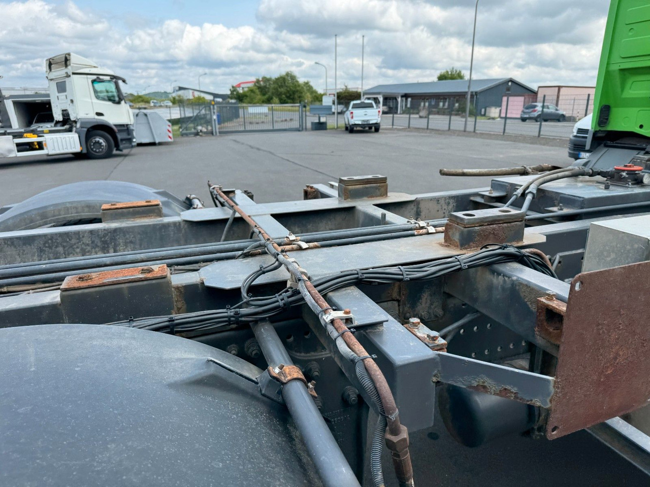 Leasing Mercedes-Benz Actros 1832 MP 3 Kipperfahrgestell + Klima Mercedes-Benz Actros 1832 MP 3 Kipperfahrgestell + Klima: kuva Leasing Mercedes-Benz Actros 1832 MP 3 Kipperfahrgestell + Klima Mercedes-Benz Actros 1832 MP 3 Kipperfahrgestell + Klima Leasing Mercedes-Benz Actros 1832 MP 3 Kipperfahrgestell + Klima Mercedes-Benz Actros 1832 MP 3 Kipperfahrgestell + Klima: kuva Leasing Mercedes-Benz Actros 1832 MP 3 Kipperfahrgestell + Klima Mercedes-Benz Actros 1832 MP 3 Kipperfahrgestell + Klima