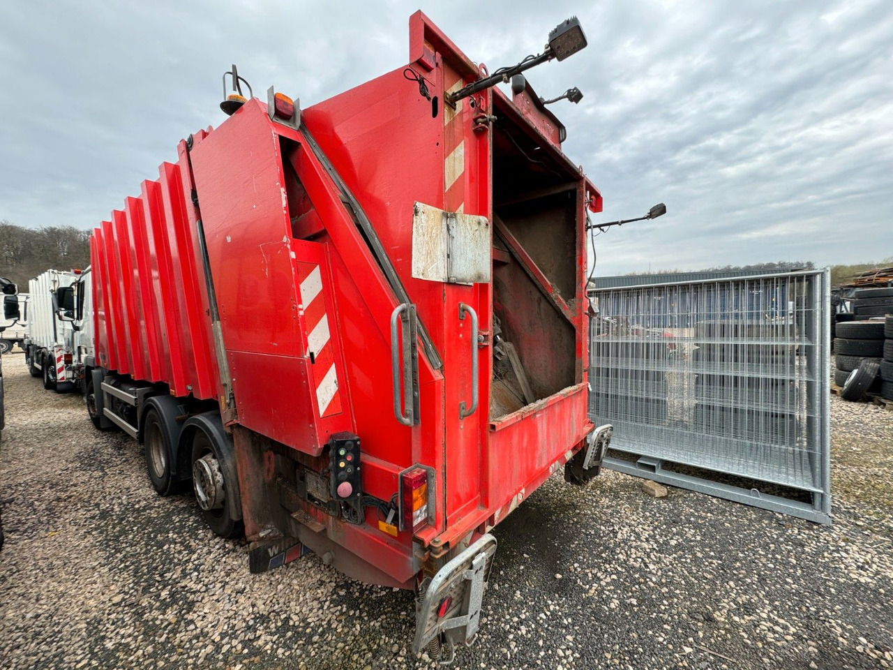 Mercedes-Benz Actros 2532 6x2 MP3 Faun Power Press 524 Mercedes-Benz Actros 2532 6x2 MP3 Faun Power Press 524 - Roska-auto: kuva Mercedes-Benz Actros 2532 6x2 MP3 Faun Power Press 524 Mercedes-Benz Actros 2532 6x2 MP3 Faun Power Press 524 - Roska-auto Mercedes-Benz Actros 2532 6x2 MP3 Faun Power Press 524 Mercedes-Benz Actros 2532 6x2 MP3 Faun Power Press 524 - Roska-auto: kuva Mercedes-Benz Actros 2532 6x2 MP3 Faun Power Press 524 Mercedes-Benz Actros 2532 6x2 MP3 Faun Power Press 524 - Roska-auto