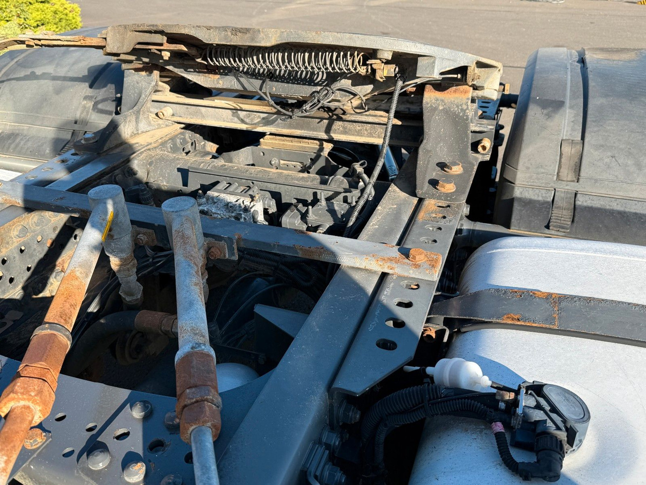 Mercedes-Benz Actros 1845 Retarder,Kipphydraulik, Big Space - Vetopöytäauto: kuva  Mercedes-Benz Actros 1845 Retarder,Kipphydraulik, Big Space - Vetopöytäauto Mercedes-Benz Actros 1845 Retarder,Kipphydraulik, Big Space - Vetopöytäauto: kuva  Mercedes-Benz Actros 1845 Retarder,Kipphydraulik, Big Space - Vetopöytäauto