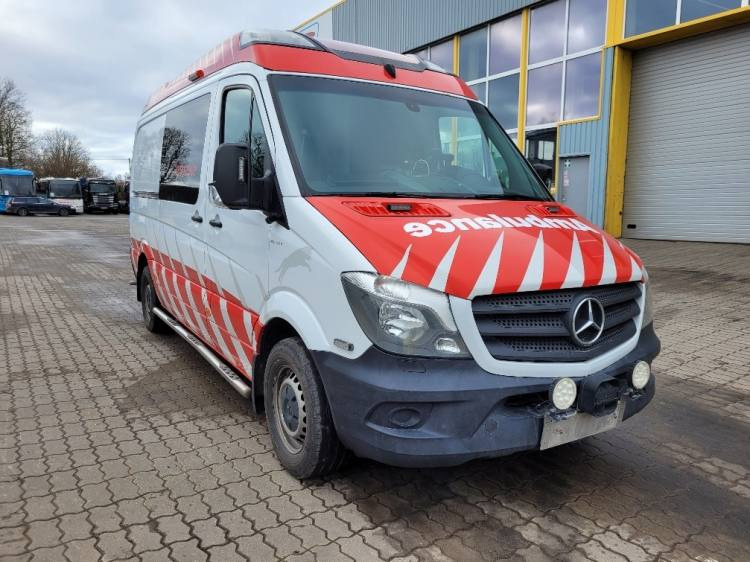 MERCEDES – BENZ SPRINTER 319 AMBULANCE (PROFILE) KLIMA, 6.2017, EURO 6 - Ambulanssi: kuva MERCEDES – BENZ SPRINTER 319 AMBULANCE (PROFILE) KLIMA, 6.2017, EURO 6 - Ambulanssi MERCEDES – BENZ SPRINTER 319 AMBULANCE (PROFILE) KLIMA, 6.2017, EURO 6 - Ambulanssi: kuva MERCEDES – BENZ SPRINTER 319 AMBULANCE (PROFILE) KLIMA, 6.2017, EURO 6 - Ambulanssi