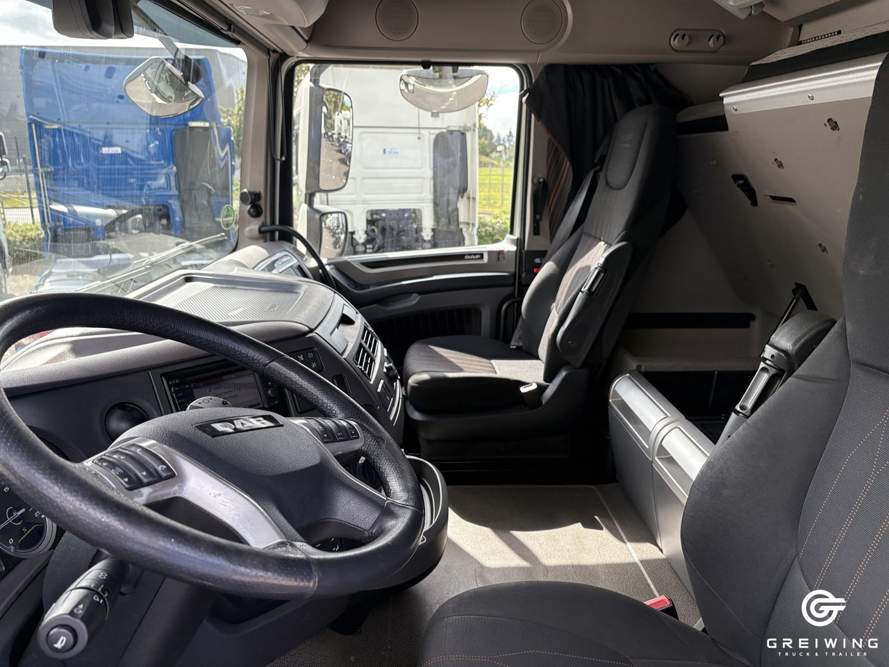 Vetopöytäauto DAF XF 480 FT SSC, Abbiegeassistent, Standklima: kuva Vetopöytäauto DAF XF 480 FT SSC, Abbiegeassistent, Standklima Vetopöytäauto DAF XF 480 FT SSC, Abbiegeassistent, Standklima: kuva Vetopöytäauto DAF XF 480 FT SSC, Abbiegeassistent, Standklima