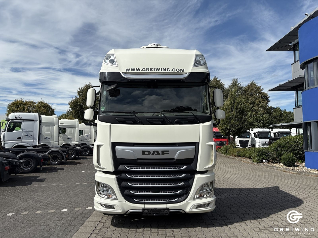 Vetopöytäauto DAF XF 480 FT SSC, Abbiegeassistent, Standklima: kuva Vetopöytäauto DAF XF 480 FT SSC, Abbiegeassistent, Standklima Vetopöytäauto DAF XF 480 FT SSC, Abbiegeassistent, Standklima: kuva Vetopöytäauto DAF XF 480 FT SSC, Abbiegeassistent, Standklima