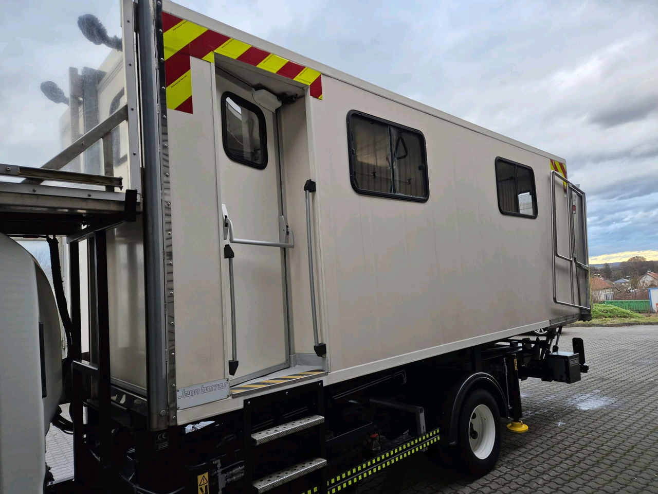 ABG AMB1556 - Ambulift: kuva ABG AMB1556 - Ambulift ABG AMB1556 - Ambulift: kuva ABG AMB1556 - Ambulift