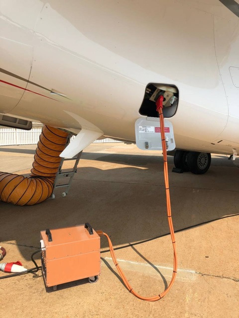 AirBusiness eGPU S5000 - Maavirtalaite: kuva AirBusiness eGPU S5000 - Maavirtalaite AirBusiness eGPU S5000 - Maavirtalaite: kuva AirBusiness eGPU S5000 - Maavirtalaite