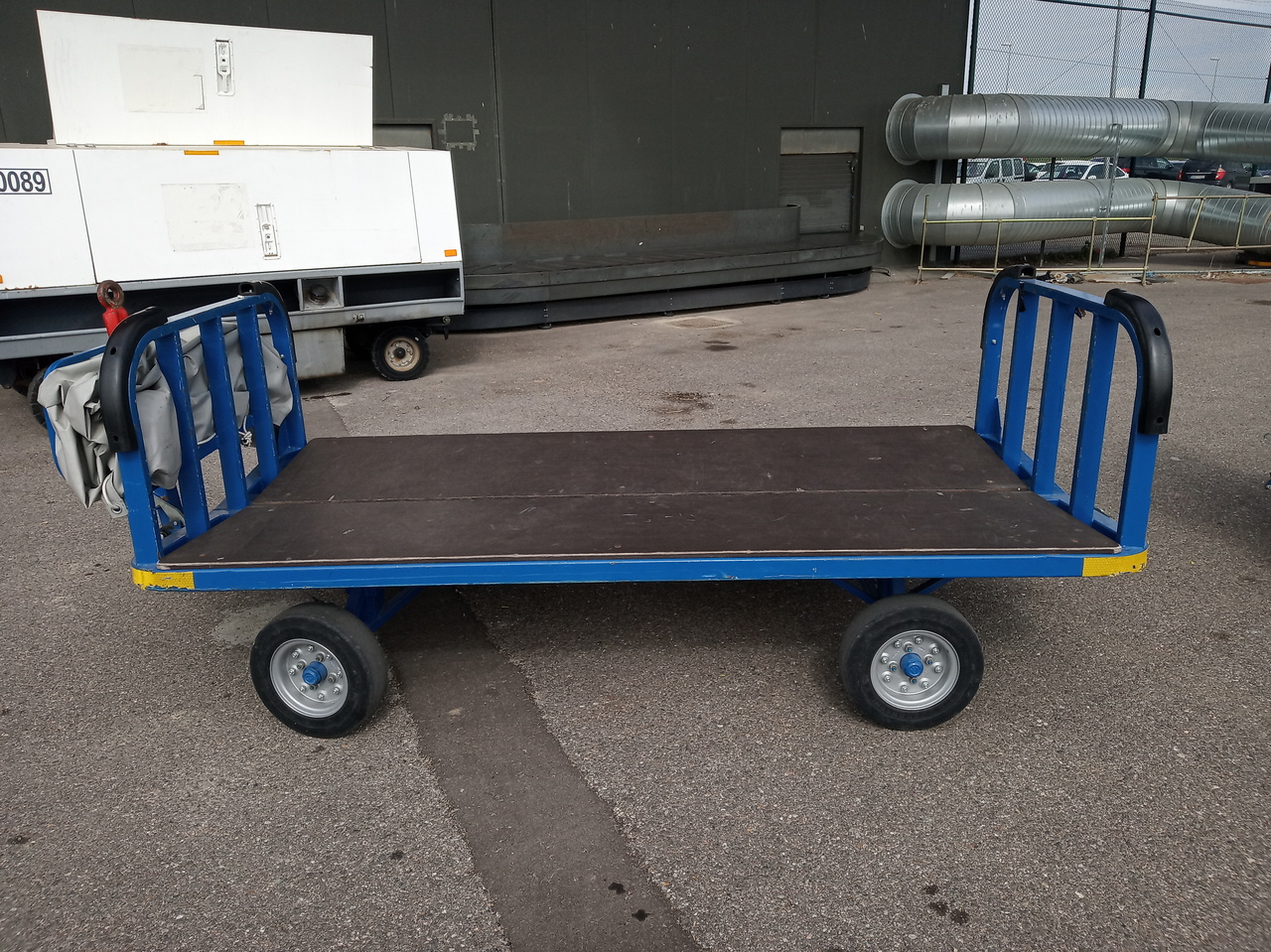 Baggage Cart FEMISA - Lentokenttälaitteet: kuva Baggage Cart FEMISA - Lentokenttälaitteet Baggage Cart FEMISA - Lentokenttälaitteet: kuva Baggage Cart FEMISA - Lentokenttälaitteet