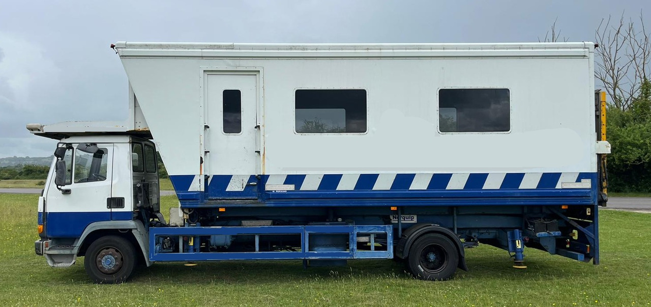 Nordquip PRM - Ambulift: kuva Nordquip PRM - Ambulift Nordquip PRM - Ambulift: kuva Nordquip PRM - Ambulift