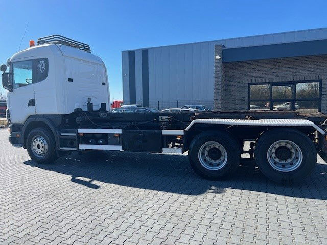 Scania R144-460 V8 .460 6x2 - Konttialus/ Vaihtokuormatilat kuorma-auto: kuva Scania R144-460 V8 .460 6x2 - Konttialus/ Vaihtokuormatilat kuorma-auto Scania R144-460 V8 .460 6x2 - Konttialus/ Vaihtokuormatilat kuorma-auto: kuva Scania R144-460 V8 .460 6x2 - Konttialus/ Vaihtokuormatilat kuorma-auto