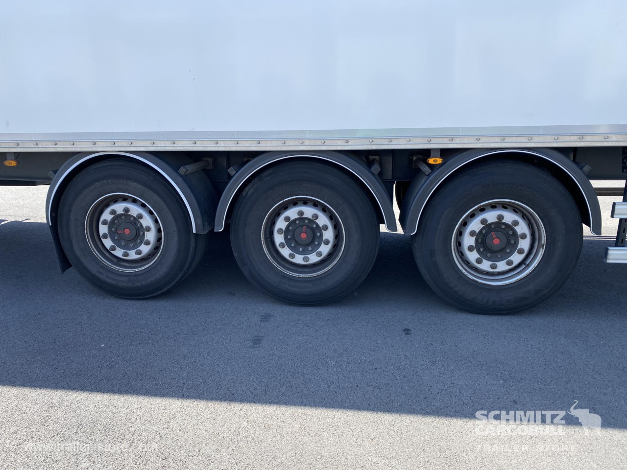 FRUEHAUF Dryfreight Standard Roller shutter door - Umpikori puoliperävaunu: kuva FRUEHAUF Dryfreight Standard Roller shutter door - Umpikori puoliperävaunu FRUEHAUF Dryfreight Standard Roller shutter door - Umpikori puoliperävaunu: kuva FRUEHAUF Dryfreight Standard Roller shutter door - Umpikori puoliperävaunu