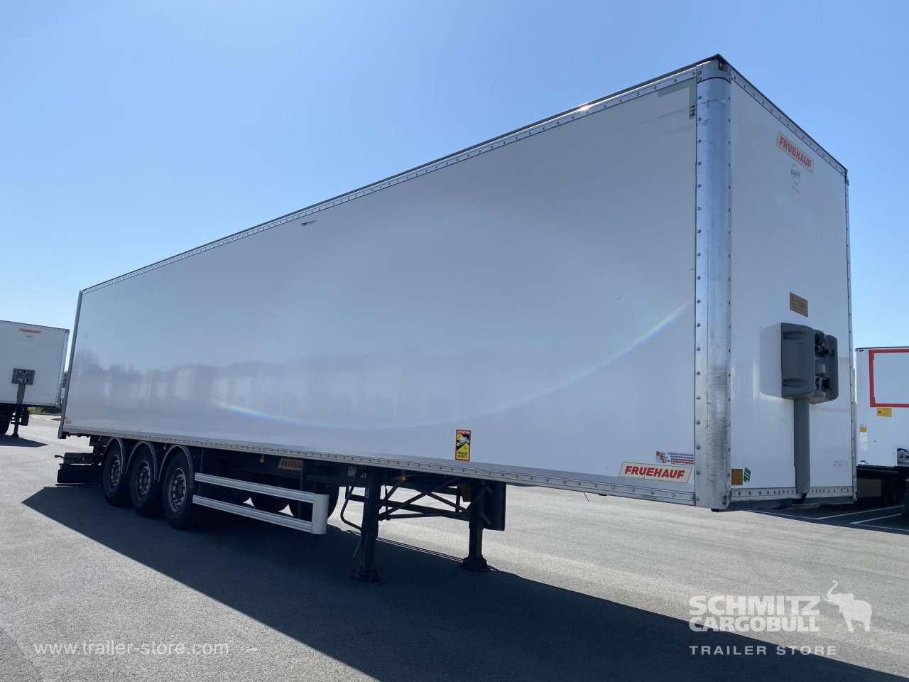 FRUEHAUF Dryfreight Standard Roller shutter door - Umpikori puoliperävaunu: kuva FRUEHAUF Dryfreight Standard Roller shutter door - Umpikori puoliperävaunu FRUEHAUF Dryfreight Standard Roller shutter door - Umpikori puoliperävaunu: kuva FRUEHAUF Dryfreight Standard Roller shutter door - Umpikori puoliperävaunu