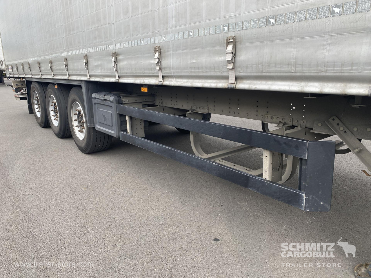 SCHMITZ Curtainsider Standard Taillift - Pressukapellipuoliperävaunu: kuva SCHMITZ Curtainsider Standard Taillift - Pressukapellipuoliperävaunu SCHMITZ Curtainsider Standard Taillift - Pressukapellipuoliperävaunu: kuva SCHMITZ Curtainsider Standard Taillift - Pressukapellipuoliperävaunu