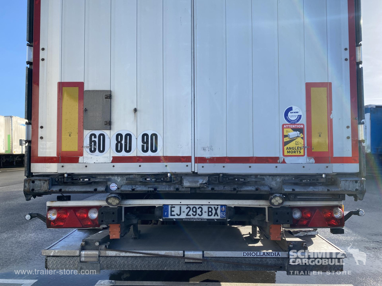SCHMITZ Curtainsider Standard Taillift - Pressukapellipuoliperävaunu: kuva SCHMITZ Curtainsider Standard Taillift - Pressukapellipuoliperävaunu SCHMITZ Curtainsider Standard Taillift - Pressukapellipuoliperävaunu: kuva SCHMITZ Curtainsider Standard Taillift - Pressukapellipuoliperävaunu