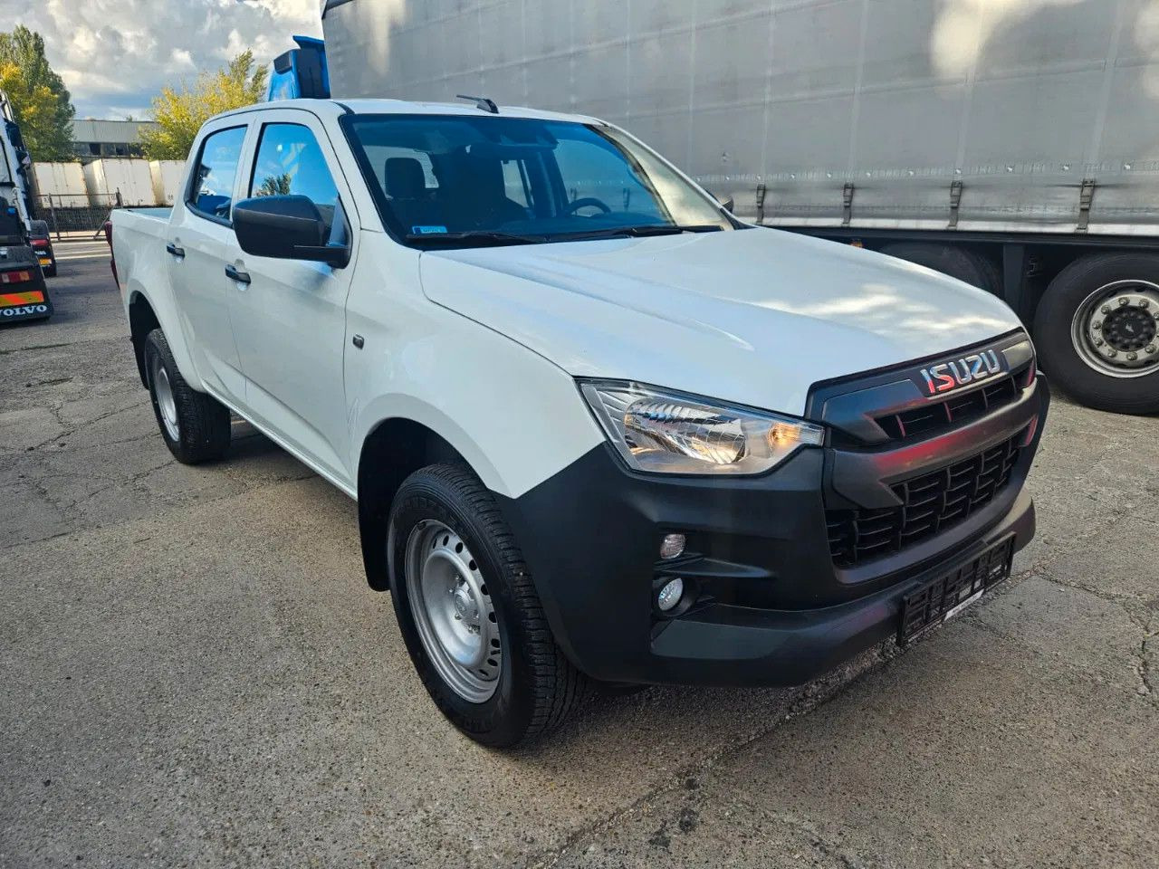 Isuzu D-Max 2H, 4H, 4L - Maasturi/ Katumaasturi: kuva Isuzu D-Max 2H, 4H, 4L - Maasturi/ Katumaasturi Isuzu D-Max 2H, 4H, 4L - Maasturi/ Katumaasturi: kuva Isuzu D-Max 2H, 4H, 4L - Maasturi/ Katumaasturi
