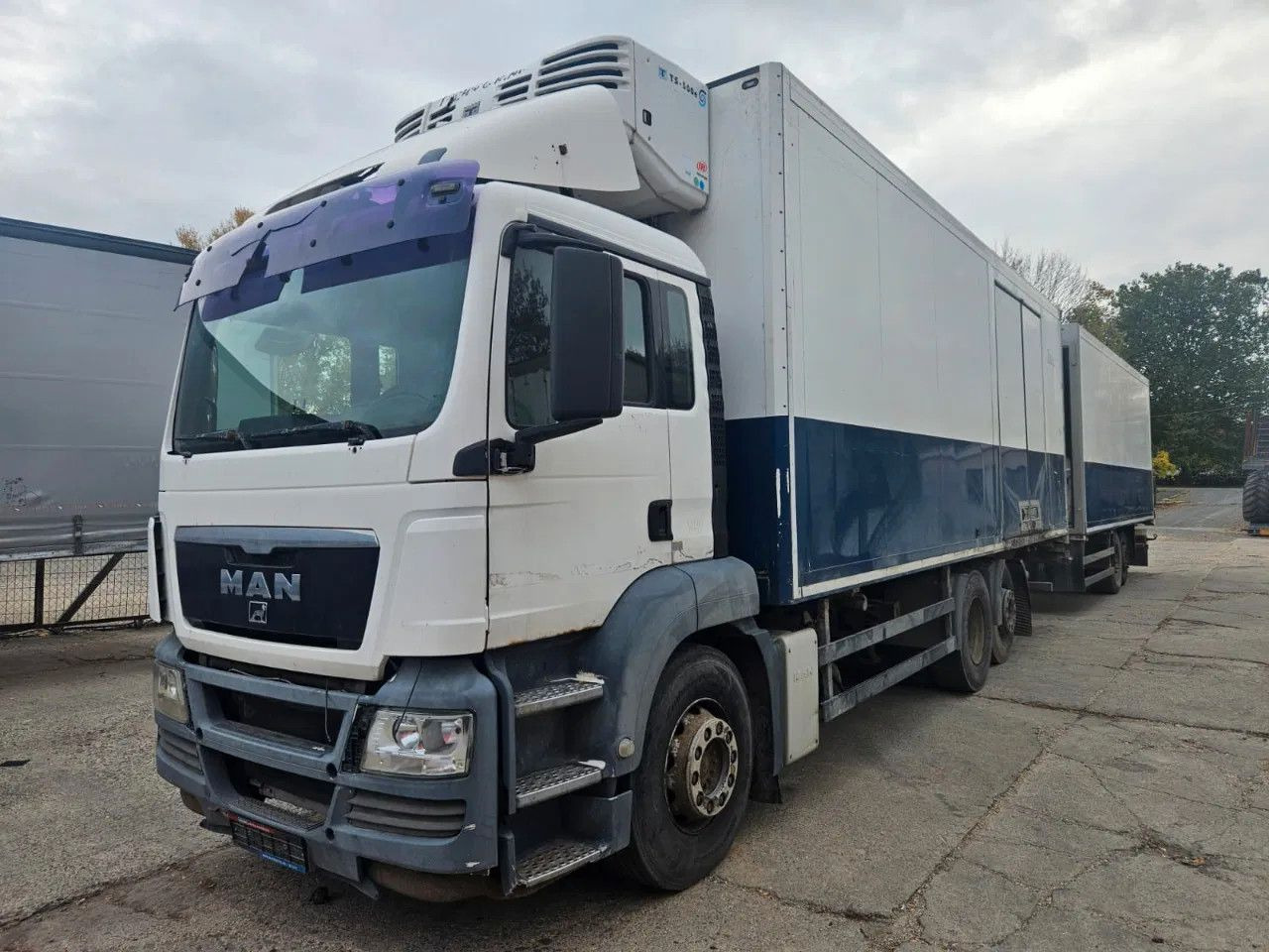 MAN TGS 26.440 Tandem Euro5 Thermo King TS-500e - Refrigeraattori kuorma-auto: kuva MAN TGS 26.440 Tandem Euro5 Thermo King TS-500e - Refrigeraattori kuorma-auto MAN TGS 26.440 Tandem Euro5 Thermo King TS-500e - Refrigeraattori kuorma-auto: kuva MAN TGS 26.440 Tandem Euro5 Thermo King TS-500e - Refrigeraattori kuorma-auto