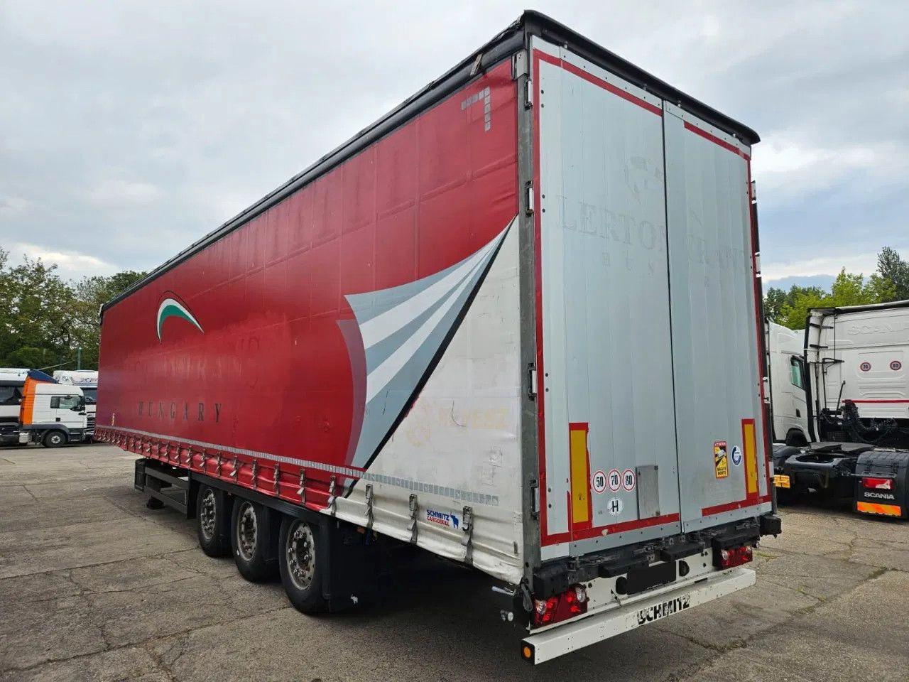 Schmitz Cargobull SCB S3T 60 unis in stock! 6 New tires, Alloy w. - Puoliperävaunu: kuva Schmitz Cargobull SCB S3T 60 unis in stock! 6 New tires, Alloy w. - Puoliperävaunu Schmitz Cargobull SCB S3T 60 unis in stock! 6 New tires, Alloy w. - Puoliperävaunu: kuva Schmitz Cargobull SCB S3T 60 unis in stock! 6 New tires, Alloy w. - Puoliperävaunu