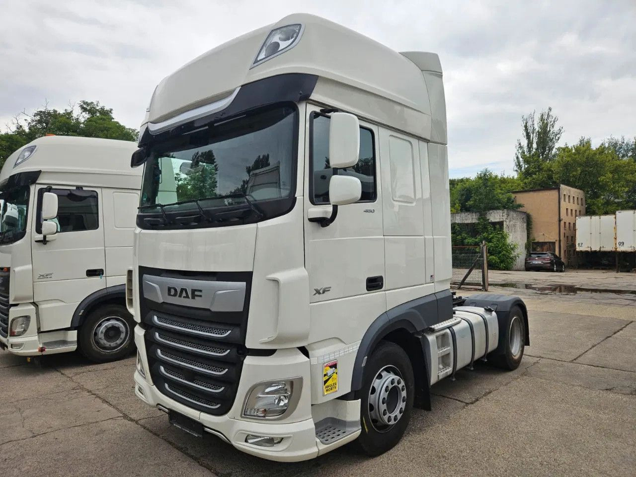 DAF XF 480 SSC Standard StandKlima - Vetopöytäauto: kuva DAF XF 480 SSC Standard StandKlima - Vetopöytäauto DAF XF 480 SSC Standard StandKlima - Vetopöytäauto: kuva DAF XF 480 SSC Standard StandKlima - Vetopöytäauto