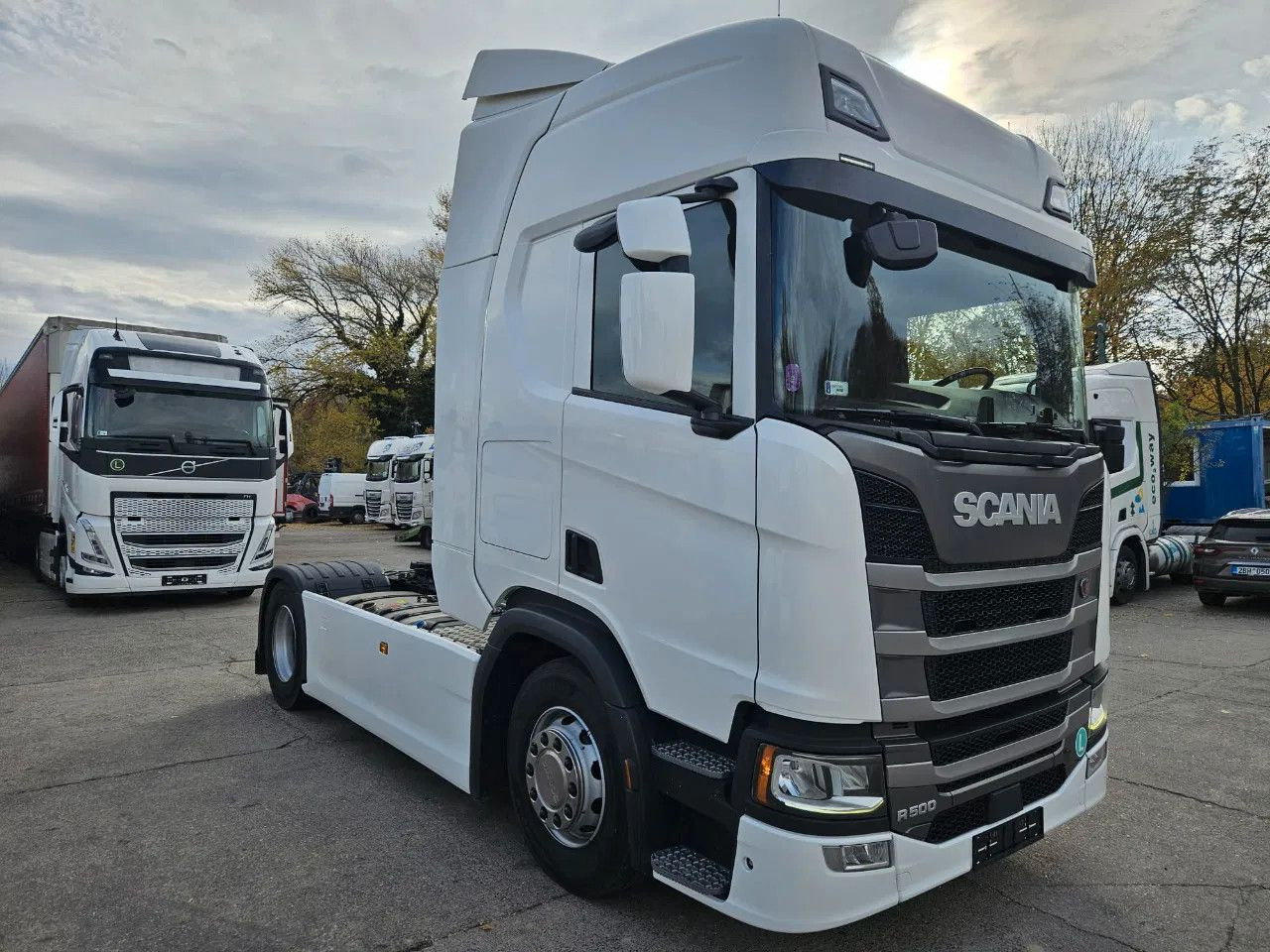 Scania R500 Standklima, Big Navi, Digit display, Full S - Vetopöytäauto: kuva Scania R500 Standklima, Big Navi, Digit display, Full S - Vetopöytäauto Scania R500 Standklima, Big Navi, Digit display, Full S - Vetopöytäauto: kuva Scania R500 Standklima, Big Navi, Digit display, Full S - Vetopöytäauto