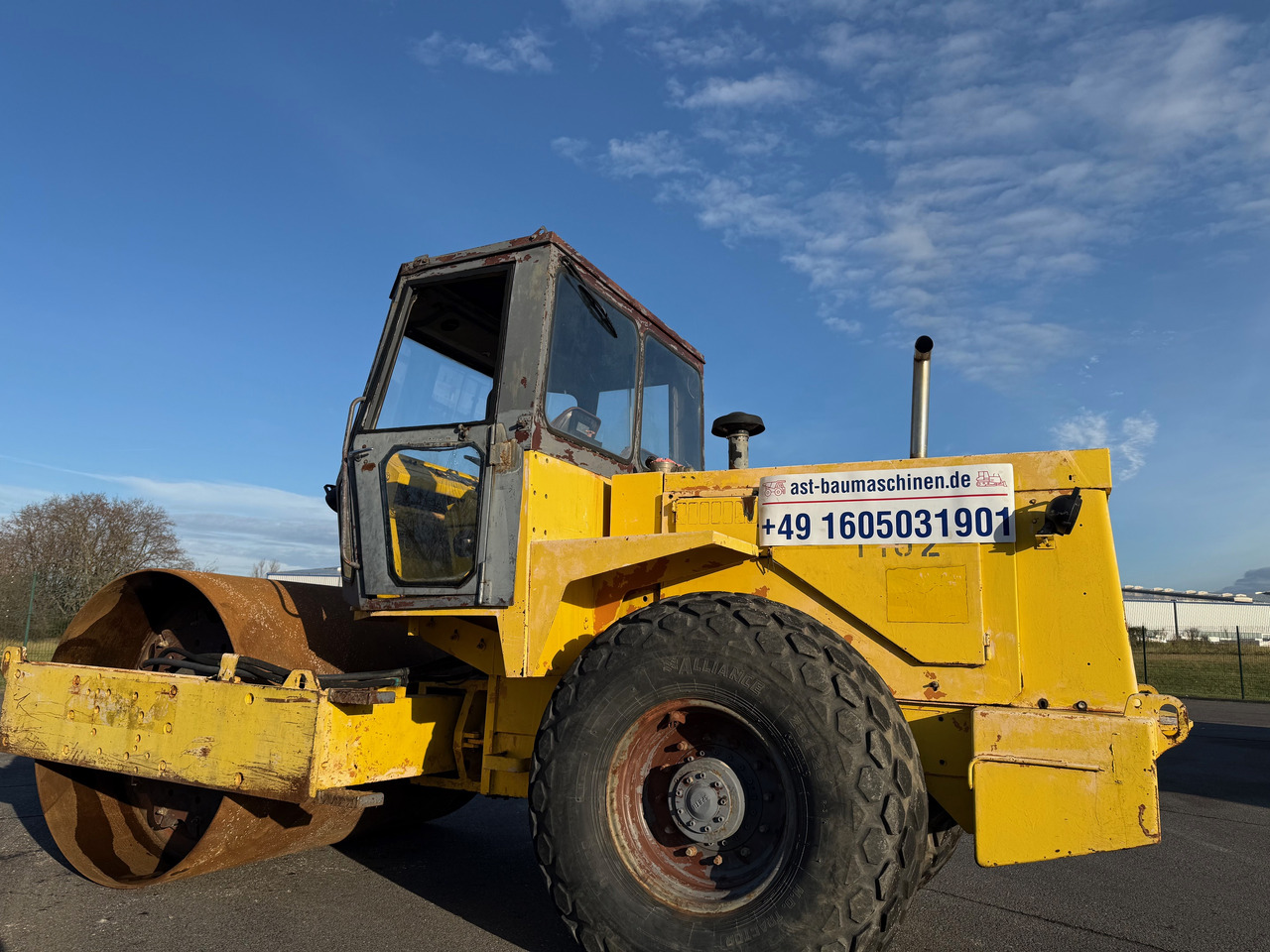 Vibromax W 1102 - Jyrä: kuva Vibromax W 1102 - Jyrä Vibromax W 1102 - Jyrä: kuva Vibromax W 1102 - Jyrä