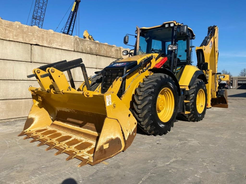 CAT 444 4x4 - Kaivuri-trukki: kuva CAT 444 4x4 - Kaivuri-trukki CAT 444 4x4 - Kaivuri-trukki: kuva CAT 444 4x4 - Kaivuri-trukki