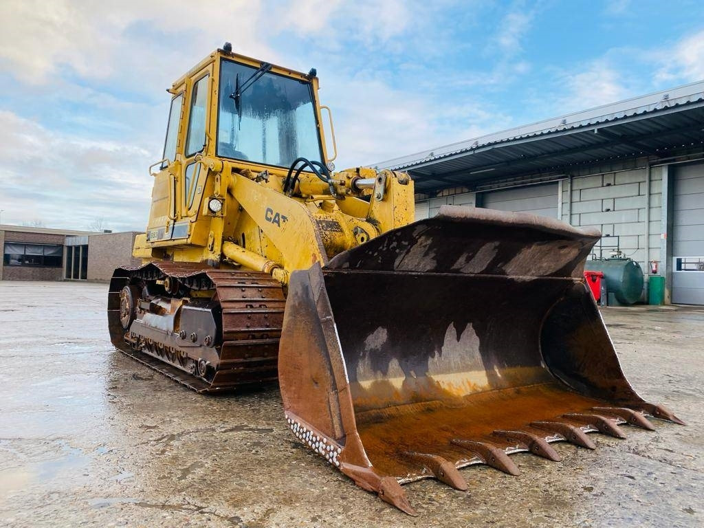 CAT 953 - Telakuormaaja: kuva CAT 953 - Telakuormaaja CAT 953 - Telakuormaaja: kuva CAT 953 - Telakuormaaja