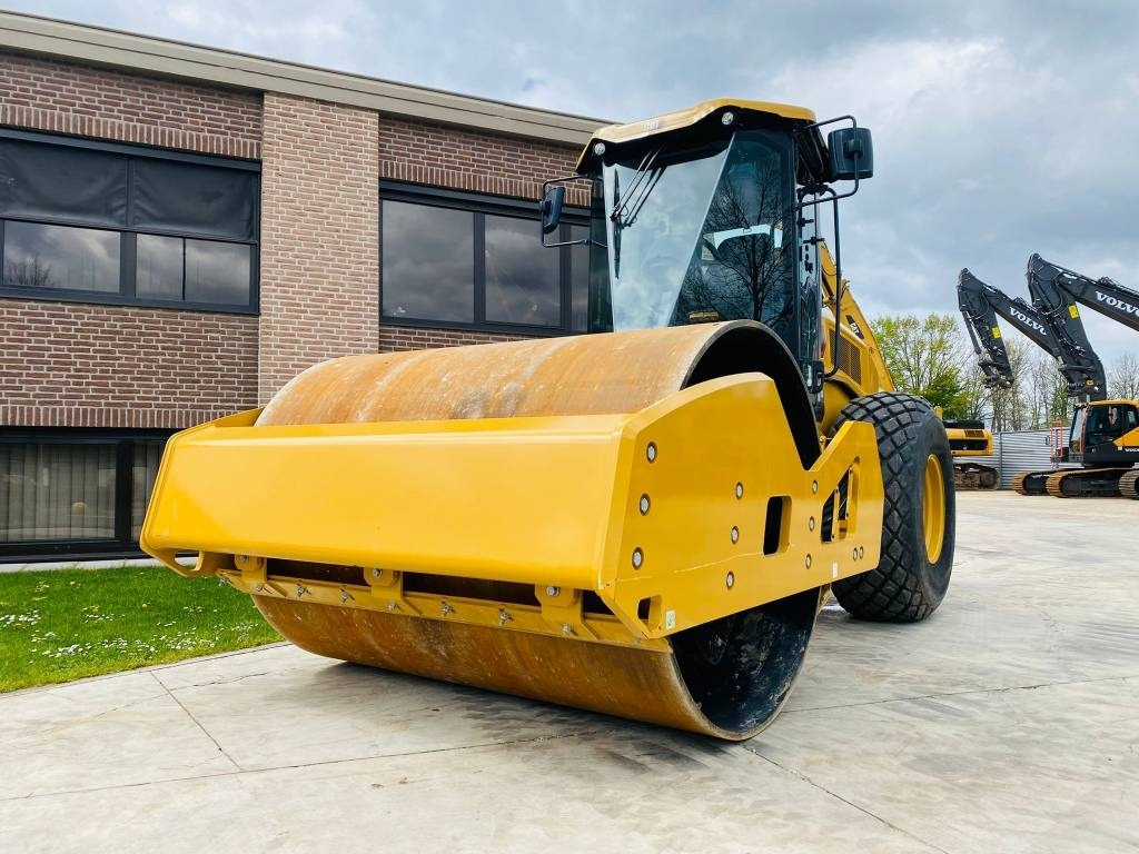 CAT CS 10 GC - Tiivistyskone: kuva CAT CS 10 GC - Tiivistyskone CAT CS 10 GC - Tiivistyskone: kuva CAT CS 10 GC - Tiivistyskone